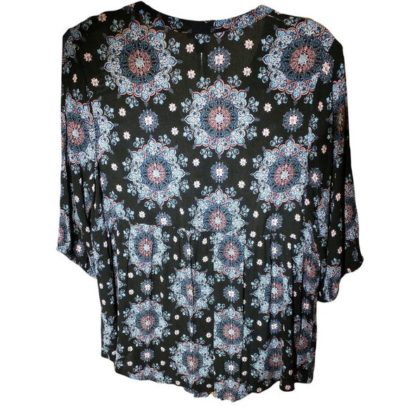 Fantasy Floral V-Neck Tunic by Torrid - Picture 2 of 3